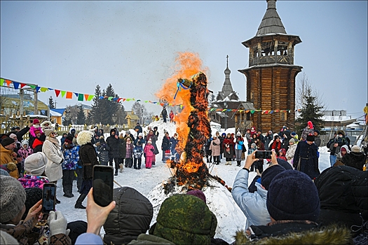 В Омске Масленицу отметят на Любинском проспекте