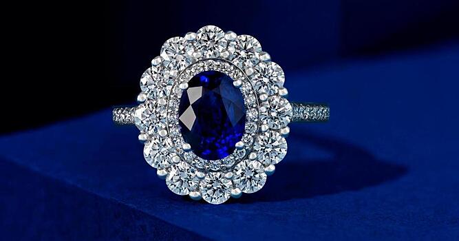 Garrard & Co создали обновленную копию обручального кольца принцессы Дианы