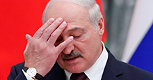 Лукашенко заподозрили в желании продать российское оружие