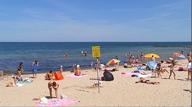 48 спасателей и буксировочный дрон будут дежурить на пляжах в Зеленоградске