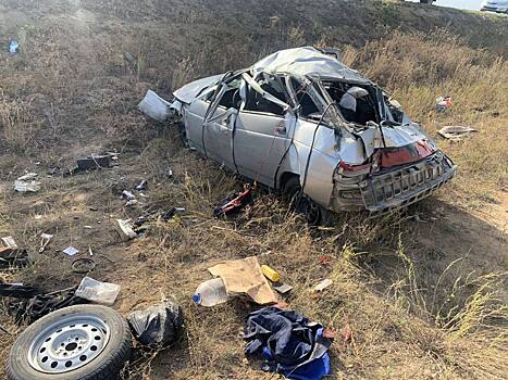 В Домбаровском районе ВАЗ улетел в кювет, пострадали пять человек