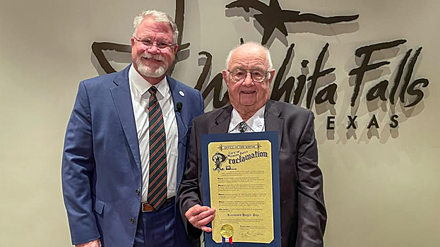 95-летний водитель автобуса попал в Книгу рекордов Гиннесса