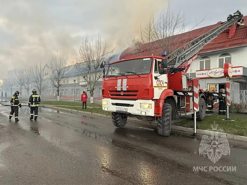 Пожар в «Спутнике» локализован на площади 800 кв. метров