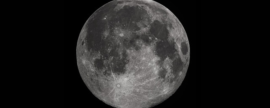В РАН считают заявление НАСА об обнаружении воды на Луне пиаром