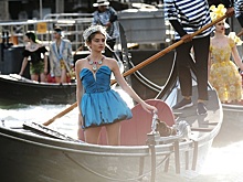 Во время показа Dolce & Gabbana начался град