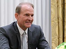 Минимальная зарплата на Украине должна быть 283 доллара, считает Медведчук