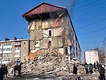 Тела трех погибших извлекли из-под завалов дома на Сахалине
