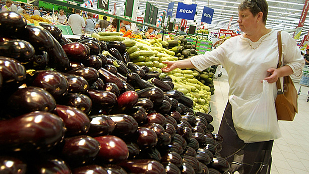 Россия разрешит ввоз баклажанов и салата из Турции