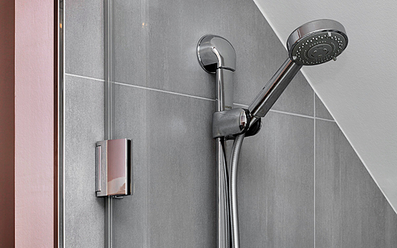 Трамп разрешил американцам увеличить напор воды в душе