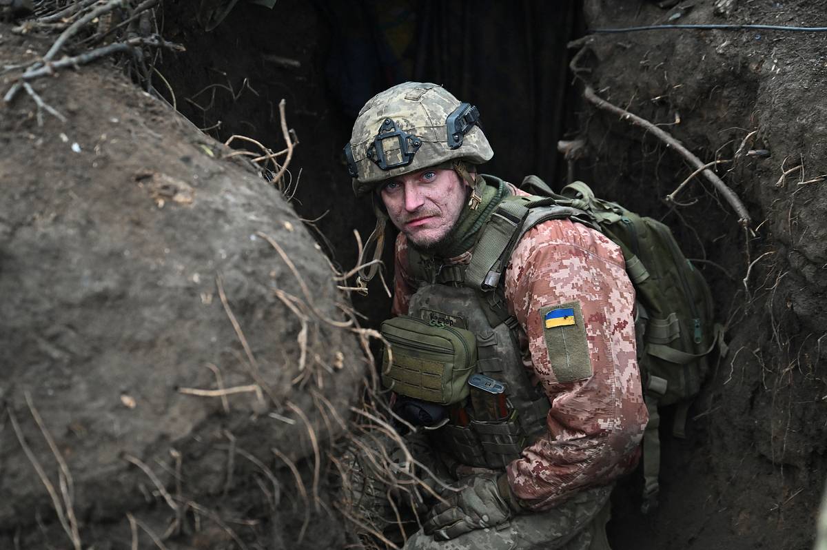 Командир ВСУ пообещал уничтожить своих бойцов FPV-дронами в случае отступления