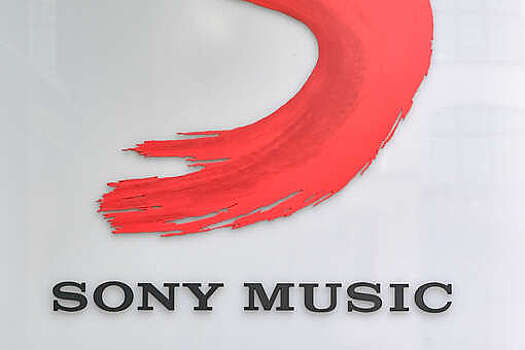 После ухода Sony Music из российских стримингов пропадут треки Бритни Спирс и Элвиса