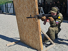 Екатеринбургские суворовцы осваивают военные дисциплины сборах в Свердловской области