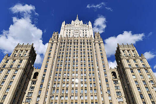 Захарова: Россия ответит на захват спецслужбами Латвии "Дома Москвы" в Риге