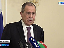 Мюнхен: краткость Лаврова, сопротивление Меркель и "нитки" Порошенко