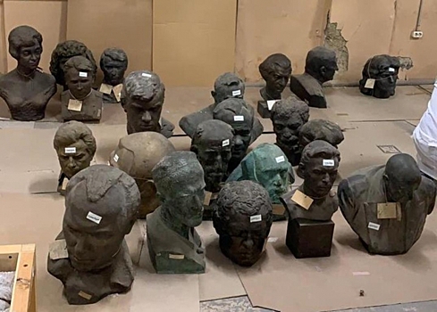 Оренбургский музей пополнили уникальные скульптуры