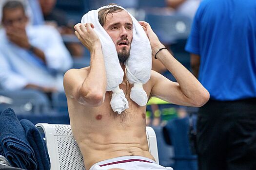 US Open, аномальная жара, ингалятор Даниила Медведева, У Ибин дважды потерял сознание, обморок Джека Дрэйпера