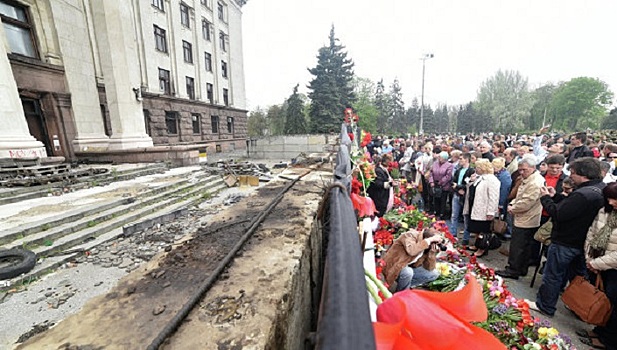 Саакашвили нашел применение сгоревшему Дому профсоюзов в Одессе