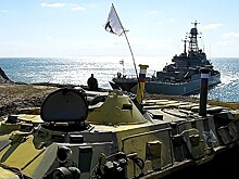 Морпехи ЧФ провели тренировку по погрузке на десантный корабль