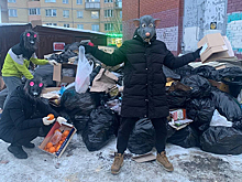 В Петербурге катастрофическая ситуация с вывозом мусора и гололедицей
