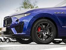 «КамАЗ» раздавил спорткар Maserati под Москвой