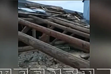 Дом на Верхневолжской набережной затопило во время капремонта крыши