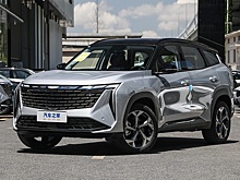Geely Atlas с новым салоном полностью рассекречен на качественных фото