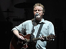 Вокалист Eagles Дон Хенли подал иск о возврате ему рукописей к альбому Hotel California