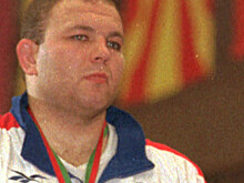Умер трехкратный призер чемпионатов мира по вольной борьбе Андрей Шумилин