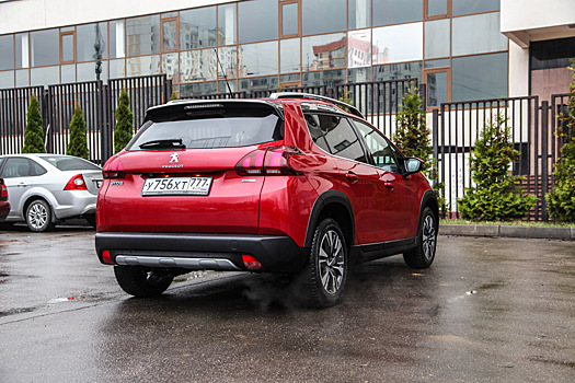 Тест-драйв: Peugeot 2008