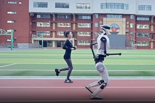 Китайские инженеры представили самого быстрого человекоподобного робота