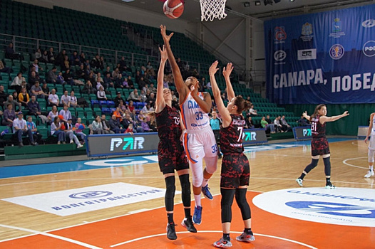 Утешительный полуфинал: баскетболистки "Самары" встретятся с красноярским "Енисеем"
