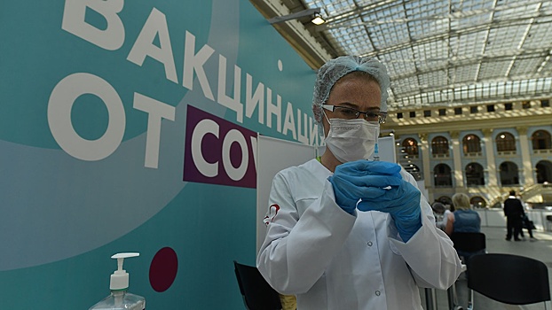 Ревакцинацию от COVID-19 повторно прошли почти два миллиона россиян