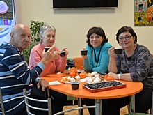 В Митине организовали предновогоднюю встречу для участников «Московского долголетия»