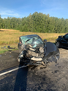 На челябинской трассе образовалась пробка из-за смертельного ДТП