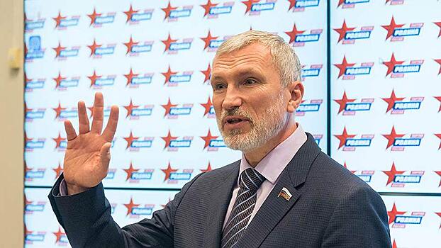 Председатель партии «Родина» Журавлев, обвинил США в разведении пожаров в сибирской тайге