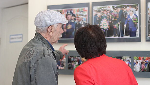 "Хотелось подтвердить память людей": в Феодосии открылась выставка ко Дню Победы