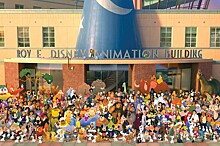 Сразу 543 персонажа Disney позируют для фото в новом мультфильме