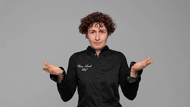 «Голос от природы, харизма от родителей»: Елена Ландэ о фуд-блоге, семье и жизни в Мексике