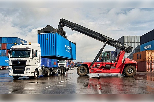 Андрей Воробьев: В Подмосковье начнет действовать Единый стандарт размещения контейнеров морского типа