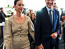 Кэти Перри и экс-премьер Канады Джастин Трюдо подтвердили отношения на саммите в Давосе