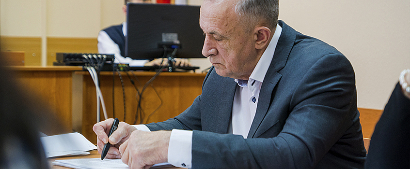 Суд начал рассматривать по существу иск Генпрокуратуры России к экс-главе Удмуртии