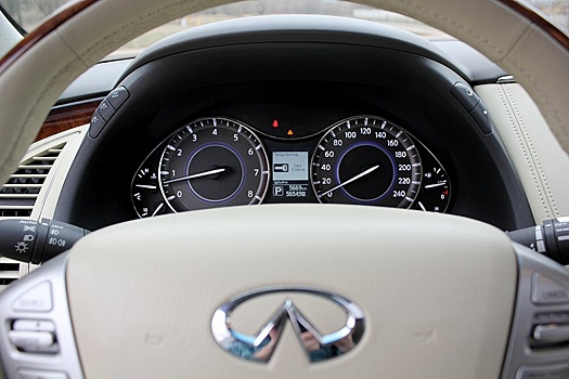 Nissan зарегистрировал бренд Infiniti в России: что это значит