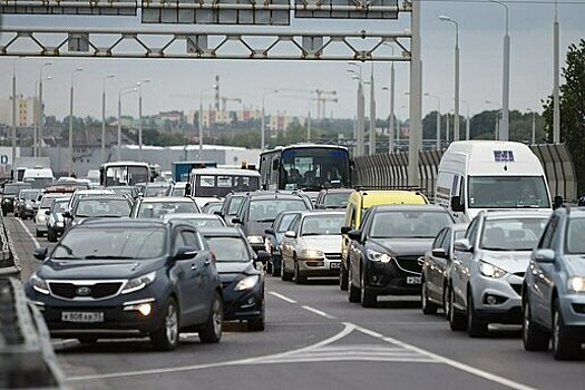 ГИБДД: в Калининграде резко увеличилось количество зарегистрированных машин