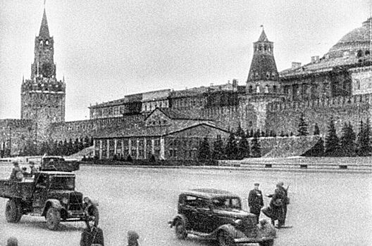 Крыши Кремля в виде дорог: как прятали от фашистов объект номер один