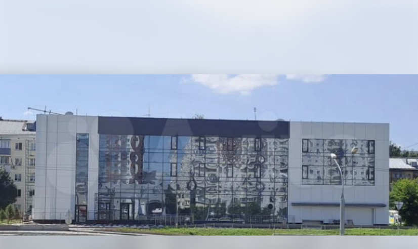 В Новосибирске продают торгово-офисный центр за 1,44 млрд рублей