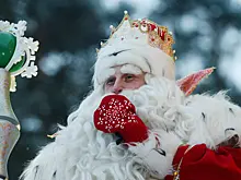 В Музее Победы дети поздравили Деда Мороза с Днем рождения