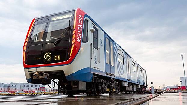Макет вагона метро «Москва-2019» установили в Музее транспорта