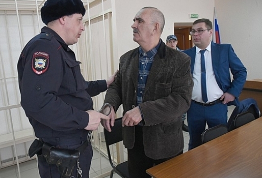 В Омске застройщик Заборовский, «кинувший» свыше 1000 дольщиков, просится выйти из колонии по УДО