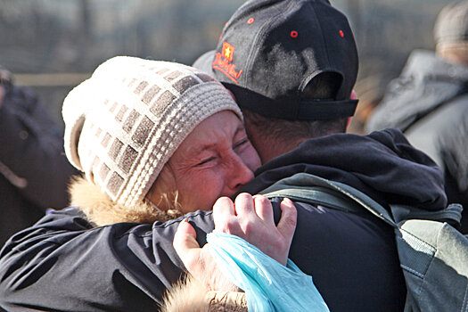 Наш спецкор провел 23 февраля в Донецке вместе с теми, кто уходил на передовую