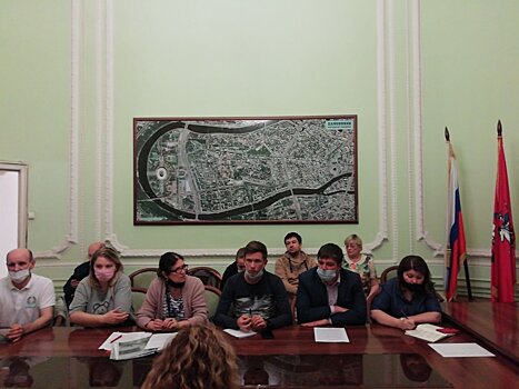 Депутаты требует остановить скандальную стройку Carre Blanc и создать комиссию